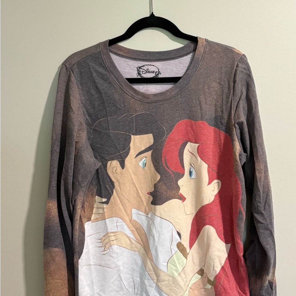 Disney little mermaid Ariel and Eric Gray  Black Logo Shirt hot topic pullover